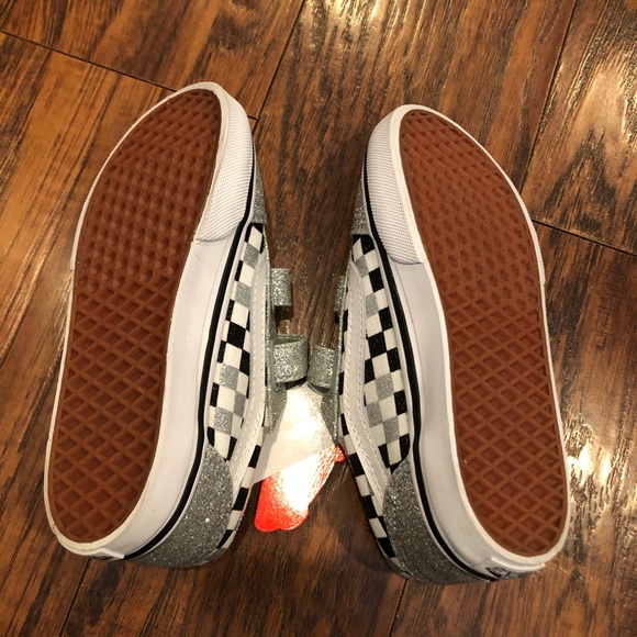 NIB Vans off the wall silver glitter sneakers - Picture 4 of 5